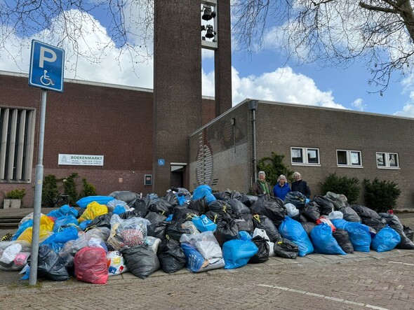 Sam’s kledingactie ook dit jaar een groot succes!