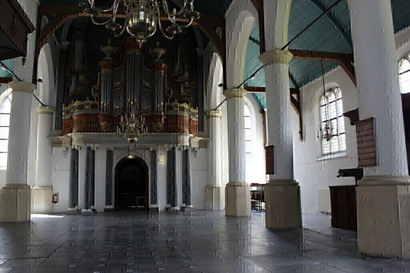 Dorpskerk lege zaal